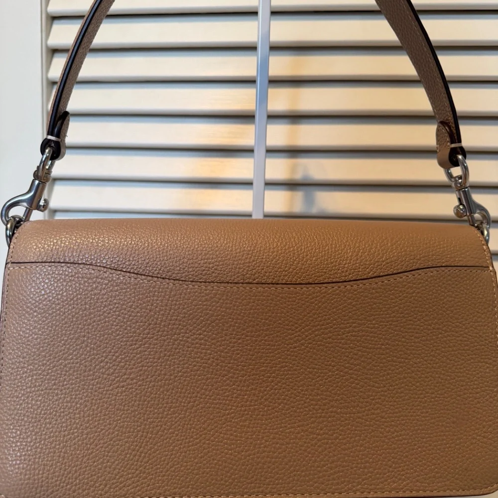 Coach Tabby 26 shoulder bag in light taupe - Picture 3 of 12